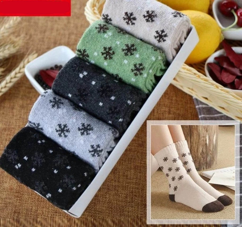 Rabbit Wool Casual Snowflake Patterned Socks